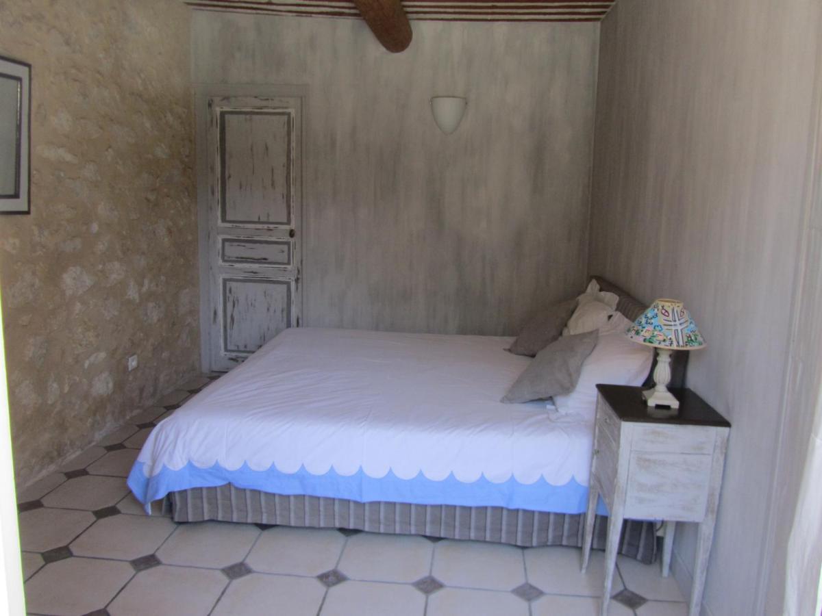 Maison Provencal Avec Piscine カヴァイヨン エクステリア 写真